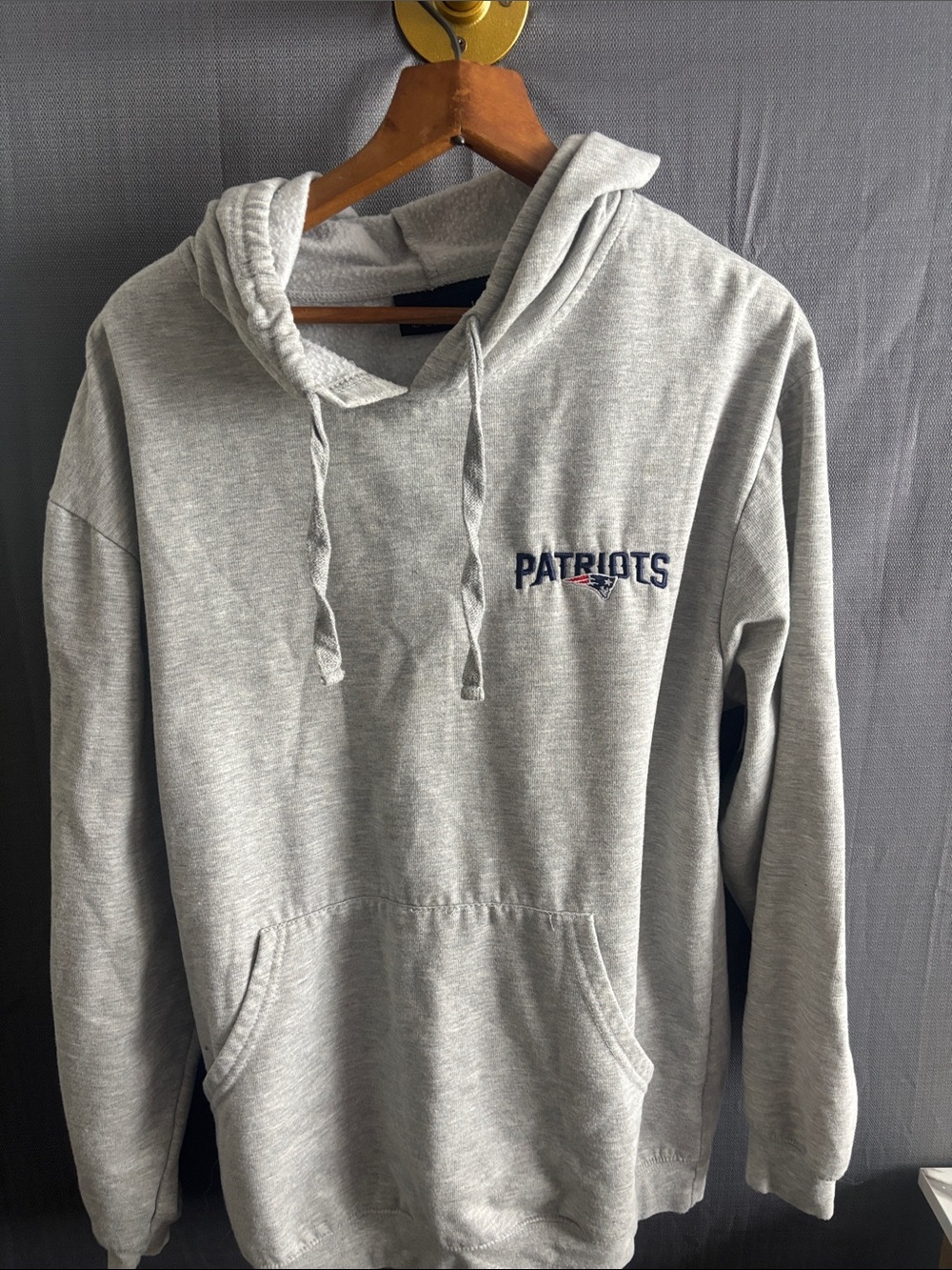 Dunbrooke Light Gray Patriots Hooded Pullover